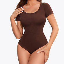 Ofertă 1+1 Bodysuit Modelator Tanga cu Mânecă Scurtă RunwayShape - Scoop Neck